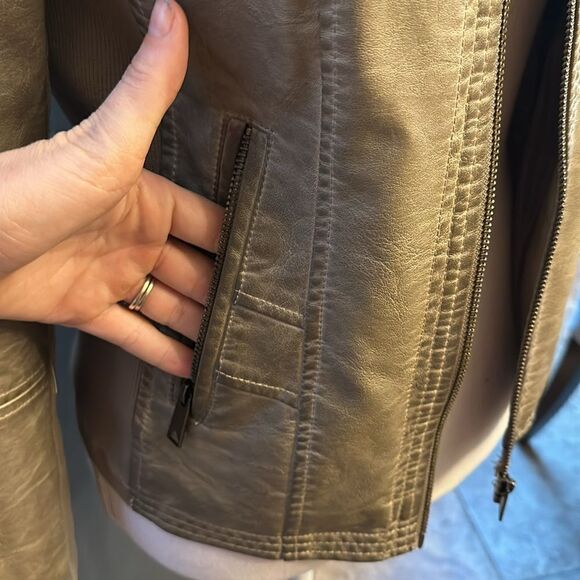 Sebby collection “leather” olive green jacket - Picture 3 of 10